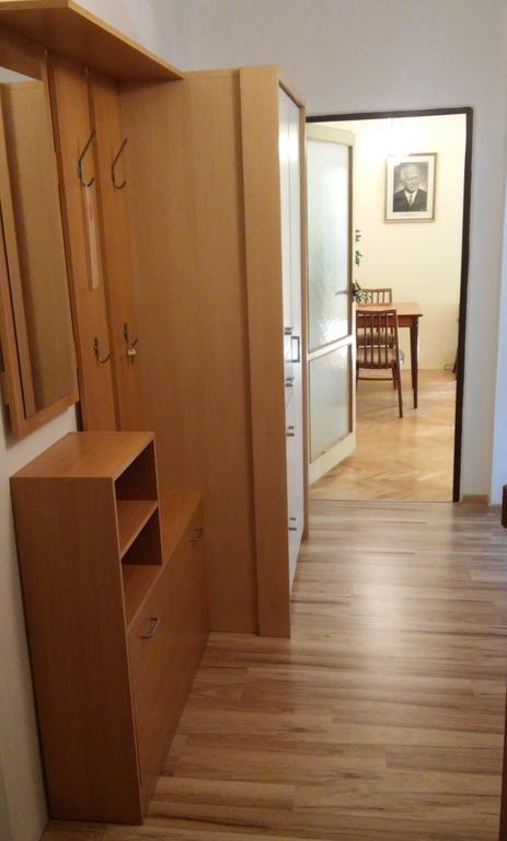 Retro Apartment Брезно Екстер'єр фото
